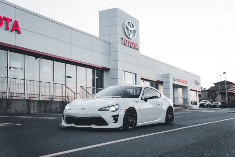 Toyota, Honda и Mazda с пробегом в Петербурге 2026: что проверить при покупке
