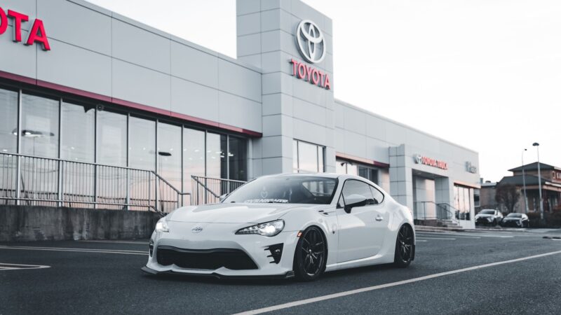 Toyota и Honda с пробегом в Петербурге 2026: что происходит с рынком и на что смотреть