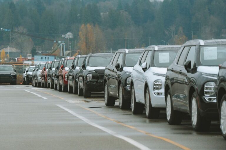 Продажи новых авто выросли на 6,1% за неделю — Автостат осторожен в прогнозах